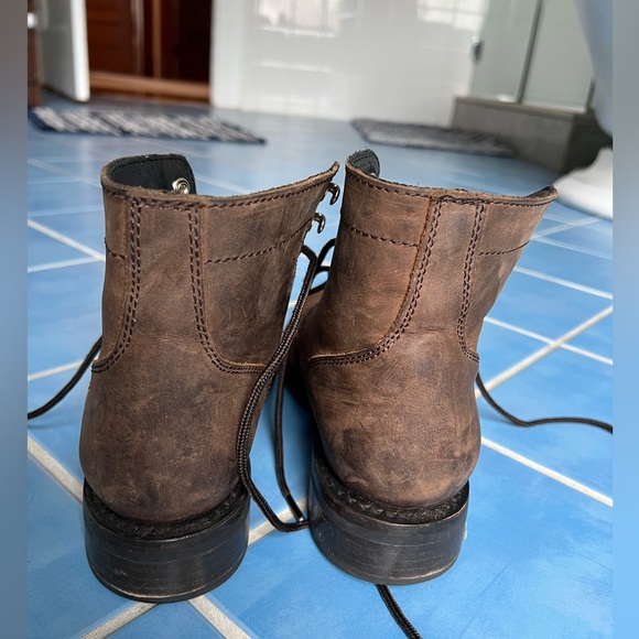 Leather Thursday Boots - Picture 11 of 11